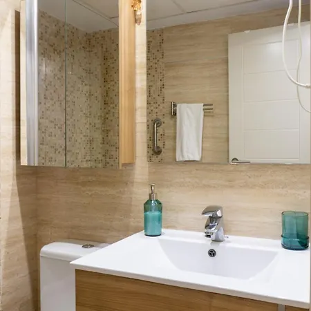 Apartamento Con Parking Cerca Del Centro Malaga Exterior photo